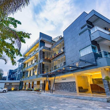 Hotel Swapna Bagh- Your Place Pokhara Buitenkant foto