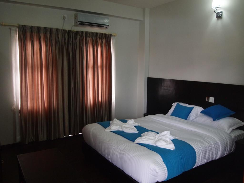 Hotel Swapna Bagh- Your Place Pokhara Buitenkant foto