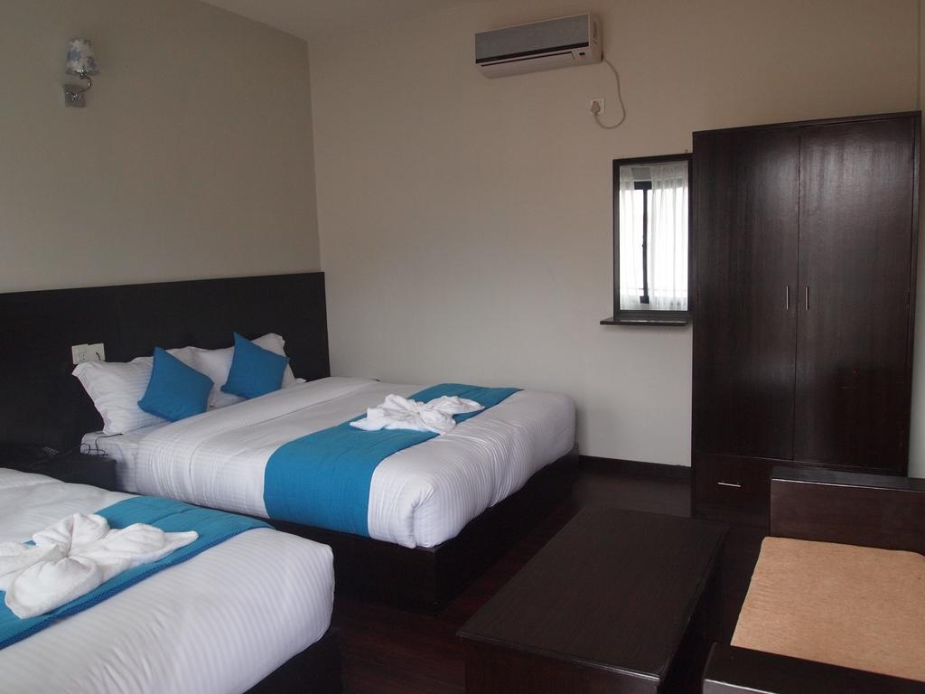 Hotel Swapna Bagh- Your Place Pokhara Buitenkant foto